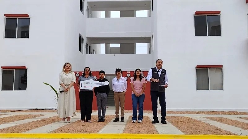 Entregan primer departamento de Fraccionamiento Veleros en&nbsp;Coatzacoalcos